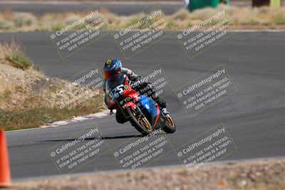 media/Apr-19-2025-AHRMA (Sat) [[3d98ca3309]]/Race/Group 8/Turn 4 part 2/